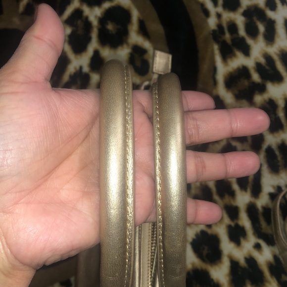 Authentic Tory Burch Crossbody Bag - Picture 10 of 11